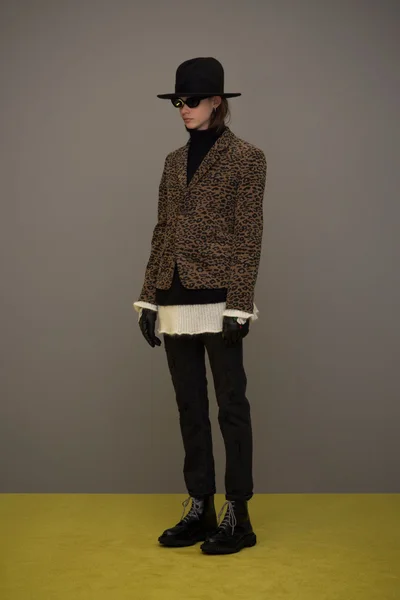 Look 20